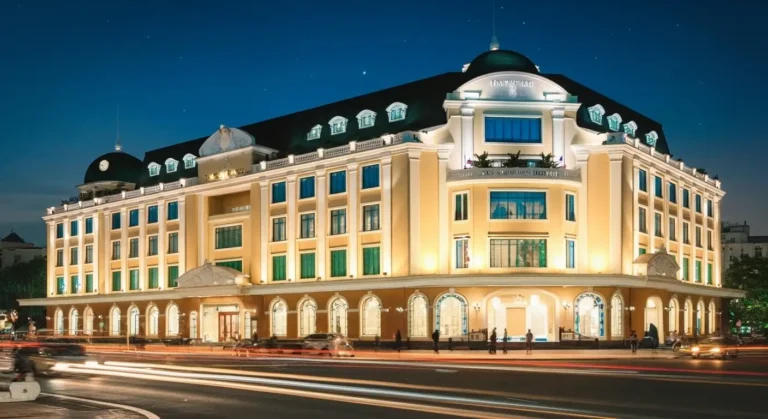 Trang Tien Plaza Hanoi: Luxury Shopping & French Colonial Style