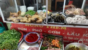 Bac Ha Market: Vibrant Sunday Market of Flower H'Mong Culture in Lao Cai