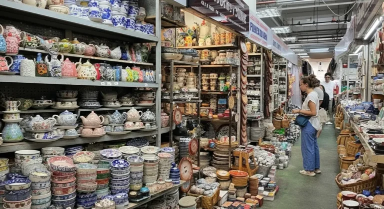 Hang Da Market Hanoi: Vintage Clothing, Local Food & Shopping Guide