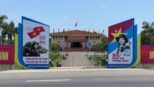 Hien Luong Bridge Museum: Vietnam’s 17th Parallel & DMZ History