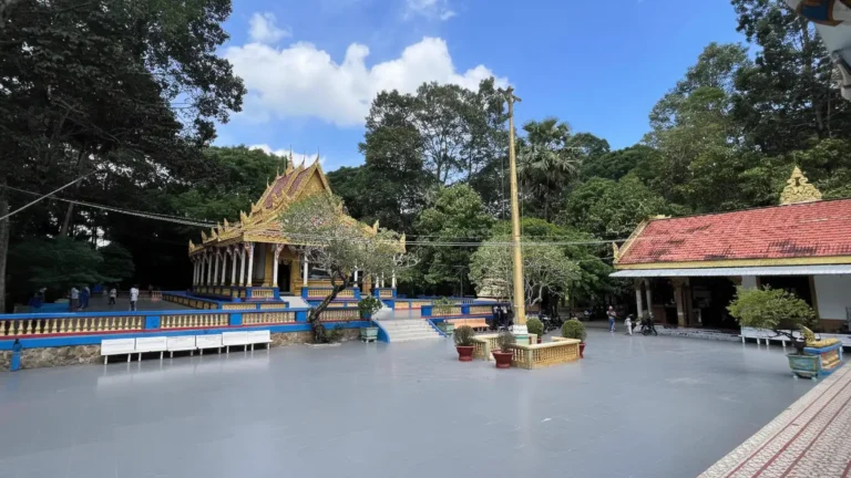 Doi Pagoda Soc Trang: Iconic Khmer Temple and Giant Bat Sanctuary