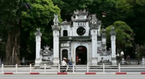 Quan Thanh Temple Hanoi: Sacred Taoist Temple near West Lake