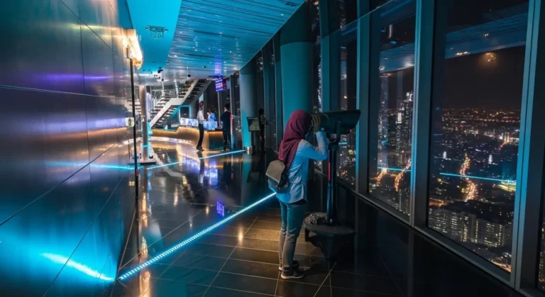 Saigon Skydeck: Bitexco Tower 360-Degree Observation Deck