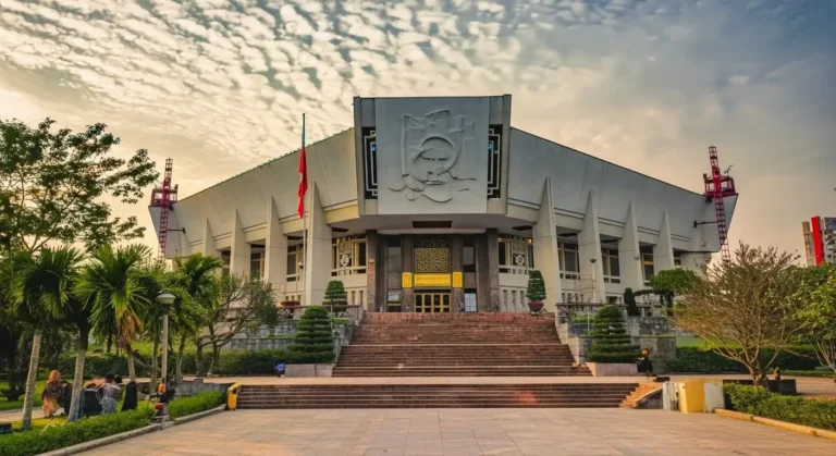 Ho Chi Minh Museum Hanoi: Life, Legacy & Mausoleum Complex Guide