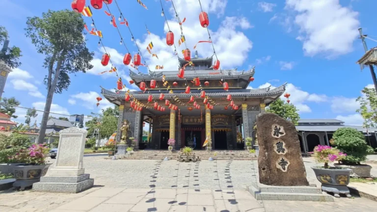 Vinh Hung Pagoda Soc Trang: The Unique Stone Temple of the Mekong Delta