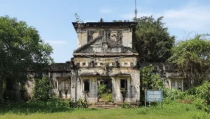 Long Hung Church: Quang Tri War Ruin & 1972 Battle Symbol