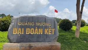 Dai Doan Ket Square Pleiku: Ho Chi Minh Statue & Central Highlands Gong Culture