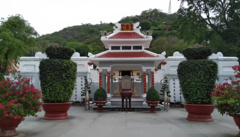 Thoai Ngoc Hau Mausoleum: Nguyen Dynasty General & Mekong Canal Builder