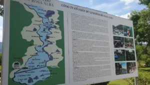 Ham Ho Gorge Binh Dinh: Halong Bay on Land & Côn River Boat Tour