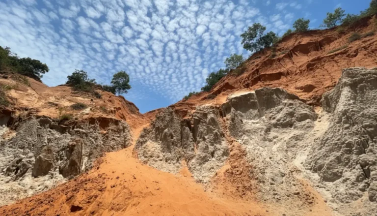 Mui Ne Fairy Stream: Canyon Walk Through Red Sand & Clay Formations