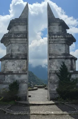 O Quy Ho Pass Viewpoint: Vietnam's King of Passes & Sunset Spot