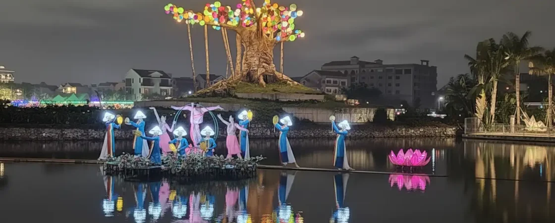 Hoi An Memories Land: World's Largest Outdoor Show & Cultural Theme Park