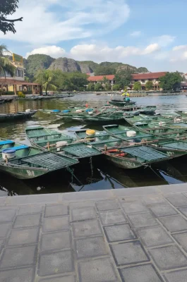 Tam Coc - Bich Dong: The "Halong Bay on Land" Boat Trip in Ninh Binh