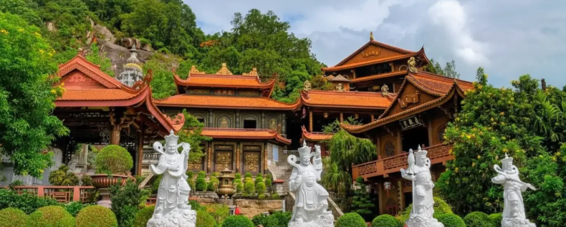 Phuoc Dien Tu (Cave Pagoda): Spiritual Shrine on Sam Mountain
