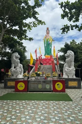Quan Am Linh Ung Pagoda Soc Trang: Mekong Delta's Largest Ethnic Fusion Temple
