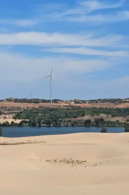 Mui Ne White Sand Dunes: Bau Trang Lake, ATV & Jeep Desert Tours