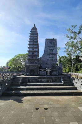 Truong Son Cemetery: Ho Chi Minh Trail Heroes & National Memorial