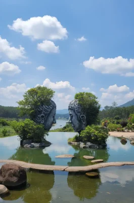 Dalat Clay Sculpture Tunnel: History & Infinity Lake Views