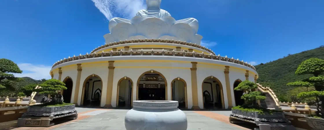 Ong Nui Temple Binh Dinh: Giant Buddha Statue & Linh Phong Zen Pagoda