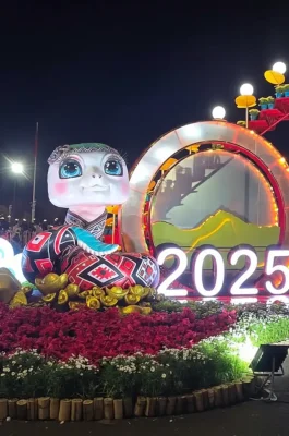 Dai Doan Ket Square Pleiku: Ho Chi Minh Statue & Central Highlands Gong Culture