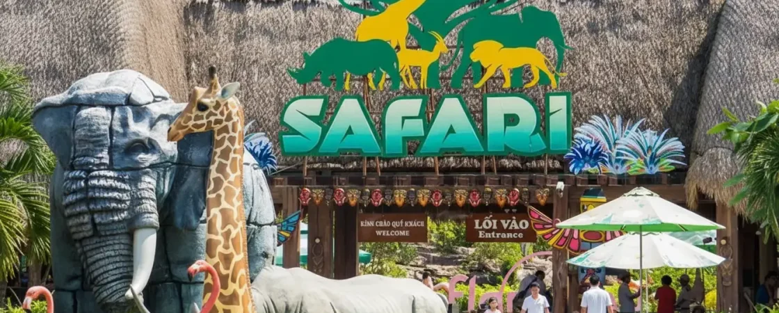 Vinpearl Safari Phu Quoc: Open Zoo, Wildlife Bus Tour & Giraffe Feeding