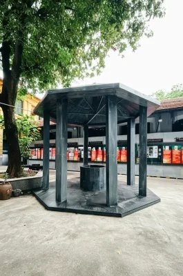 Hoa Lo Prison (Hanoi Hilton): Colonial History & War Museum