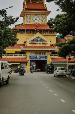 Binh Tay Market: Ho Chi Minh City Chinatown Wholesale Hub