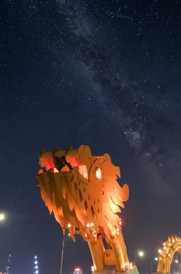 Dragon Bridge Da Nang: Iconic Weekend Fire and Water Show Landmark