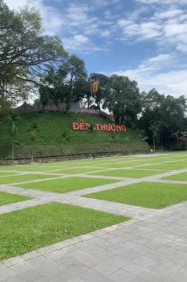 Den Thuong Lao Cai Temple: Honoring Trần Hưng Đạo at the China Border