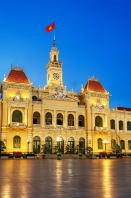 People's Committee Building HCMC: French Colonial Architecture & Photo Spot