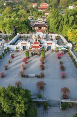 Thoai Ngoc Hau Mausoleum: Nguyen Dynasty General & Mekong Canal Builder