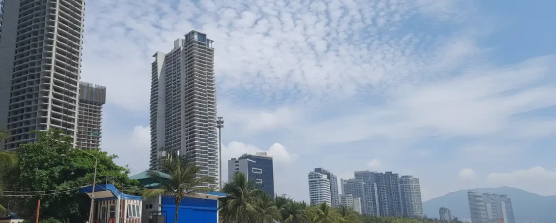 East Sea Park Da Nang: My Khe Beach, White Doves & Oceanfront Relaxation