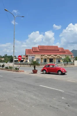 Lao Bao Border Gate: Vietnam-Laos EWEC Crossing & Duty-Free Zone