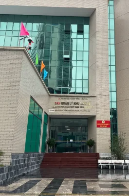 Lao Cai International Border Gate: Vietnam-China Gateway for Trade & Travel