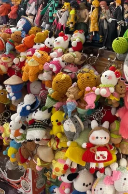 Han Market Da Nang: Premier Spot for Souvenirs, Spices & Tailored Clothing