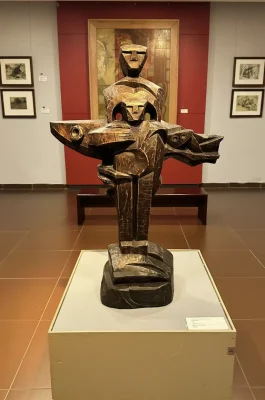 Da Nang Fine Arts Museum: Central Vietnam Modern Art, Folk Culture & Exhibits