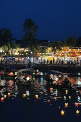 Hoi An Night Market: Magical Lanterns, Street Food & Souvenirs