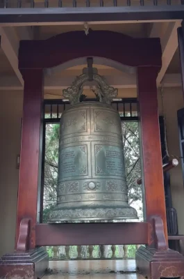 Truc Lam Zen Monastery Dalat: Scenic Cable Car & Tuyen Lam Lake View