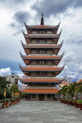 Vinh Nghiem Temple HCMC: Iconic Pagoda with Tallest Stone Stupa