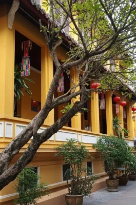 Quan Su Pagoda Hanoi: Headquarters of Vietnam Buddhist Sangha