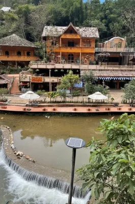 Sin Chai Village Sapa: Authentic Black H'Mong Trekking & Rice Terraces