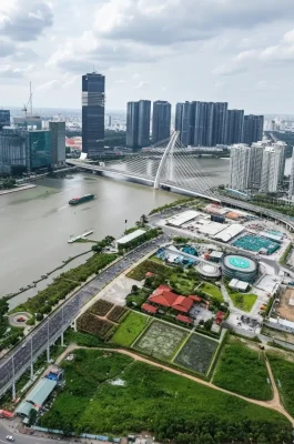 Thu Thiem Tunnel Park: Best HCMC Skyline View