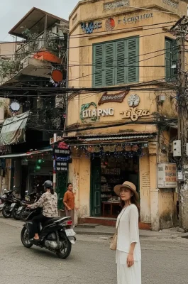 Hanoi Old Quarter: 36 Streets History, Street Food & Nightlife Guide