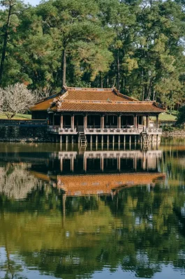 img_9aacfa29a0c30338f0642145953acb5cdr