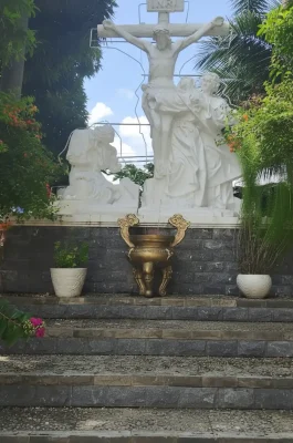 Can Tho Cathedral: Historic Mekong Delta Church & Architecture Landmark