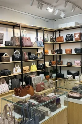 Saigon Square HCMC: Air-Conditioned Bargain Fashion Market