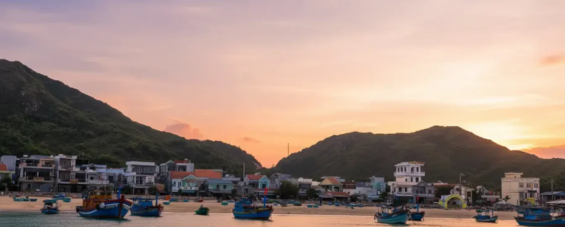 Hon Kho Island: Quy Nhon's Submerged Path & Best Coral Reef Snorkeling