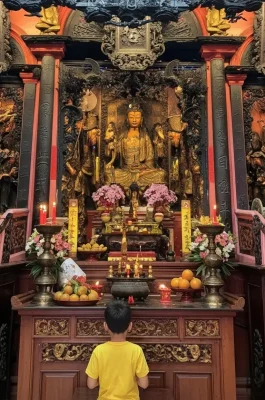 Jade Emperor Pagoda HCMC: Taoist Temple & Fertility Shrine
