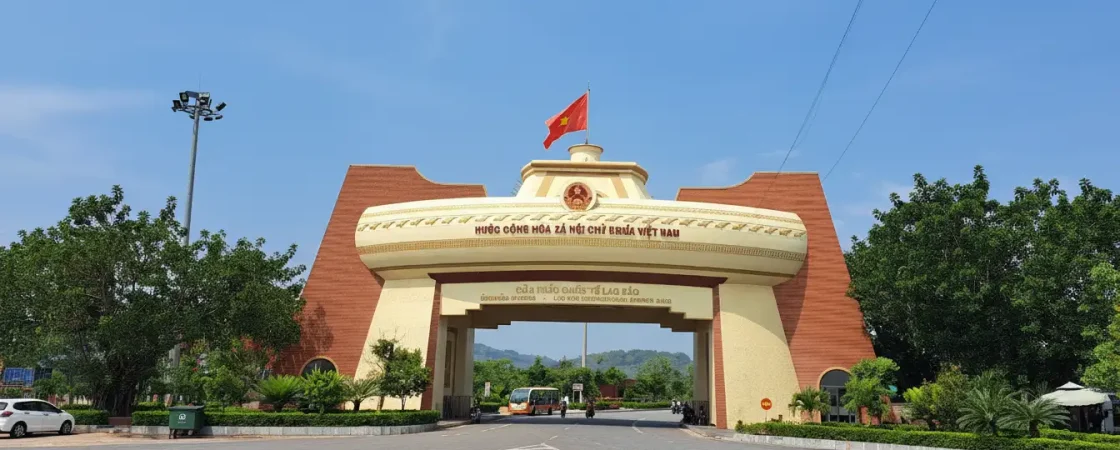 Lao Bao Border Gate: Vietnam-Laos EWEC Crossing & Duty-Free Zone