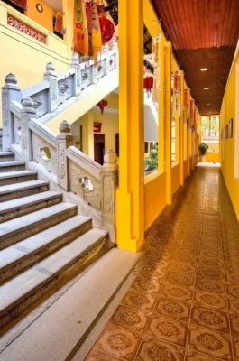 Quan Su Pagoda Hanoi: Headquarters of Vietnam Buddhist Sangha